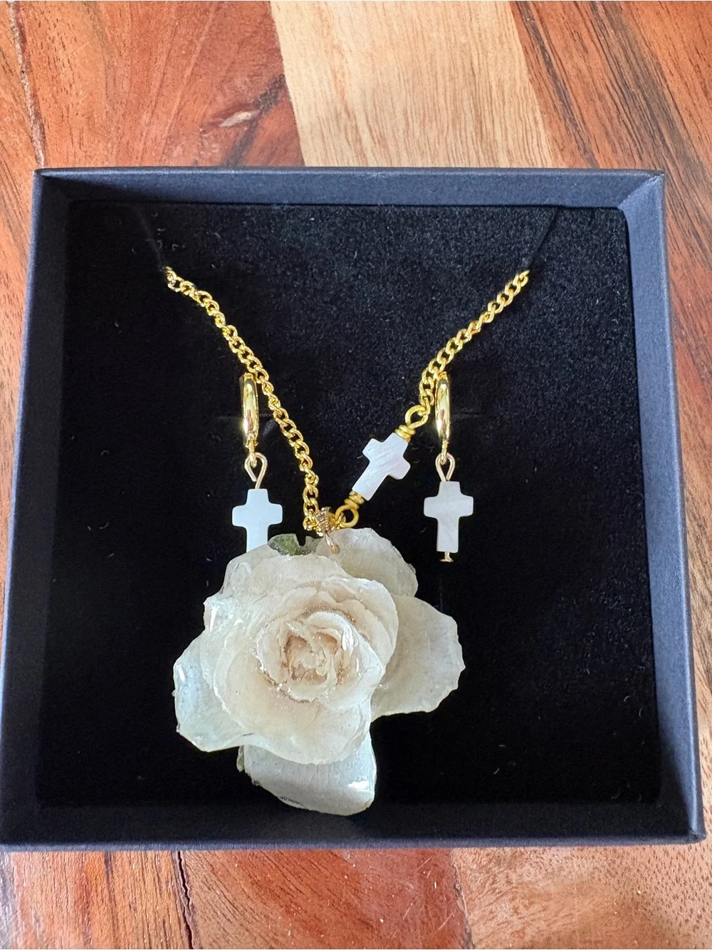 Kids Gold Rose Pendant Necklace in Cream - Unbranded
